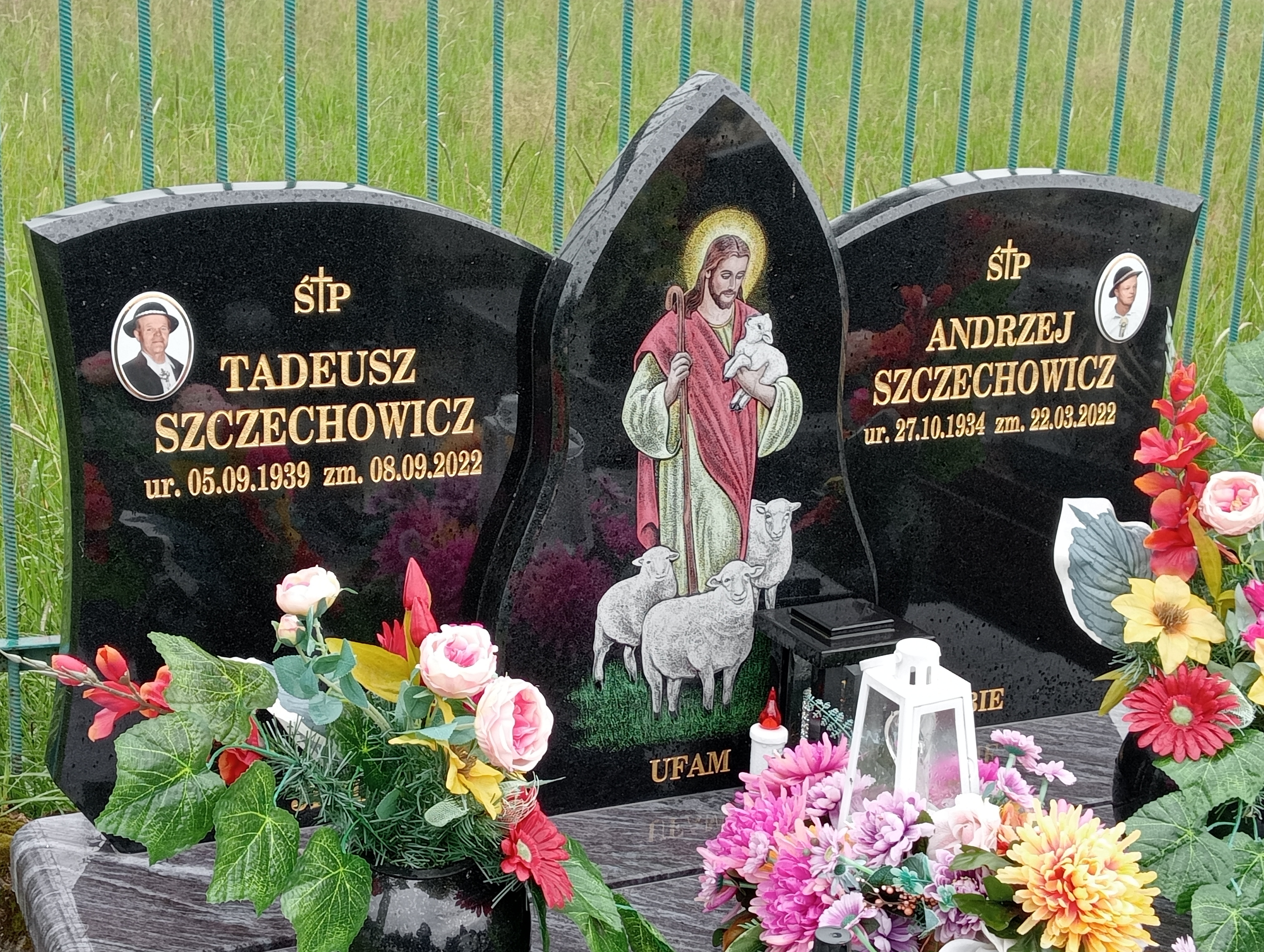 Grób Tadeusz Szczechowicz