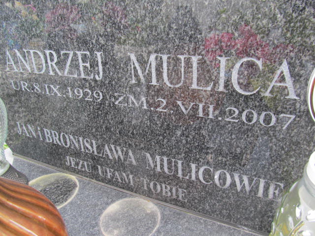 Grób Andrzej Mulica